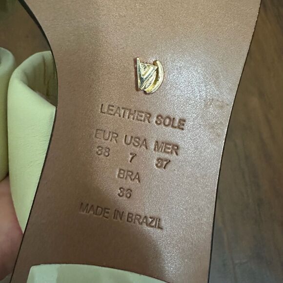 VICENZA ANTHROPOLOGIE Heeled Sandals Cream Leather Kitten Heels NWOB - Picture 10 of 11